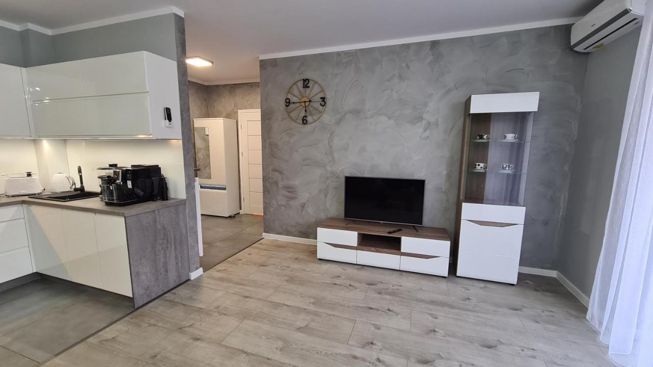Apartament Deluxe 3 ออชเวียนชิม ภายนอก รูปภาพ