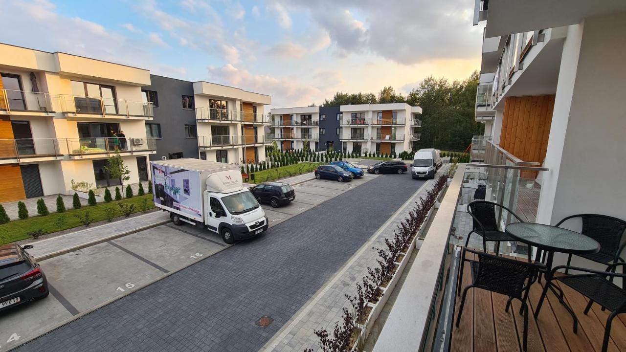 Apartament Deluxe 3 ออชเวียนชิม ภายนอก รูปภาพ